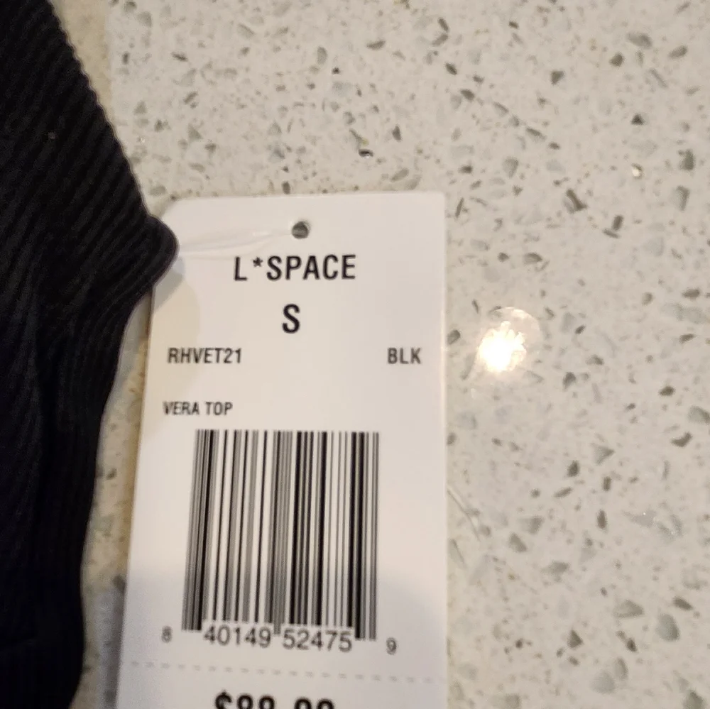 L Space Vera Bikini Top - Picture 9 of 10